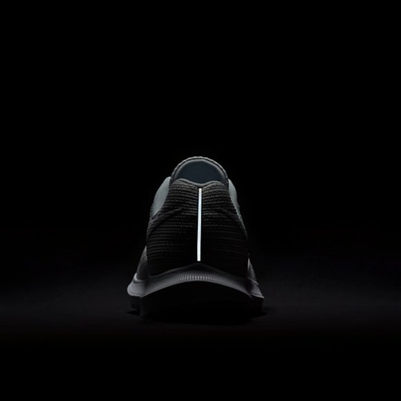 Nike Run Swift Sneakers White/Pure Platinum NWT - Picture 6 of 7